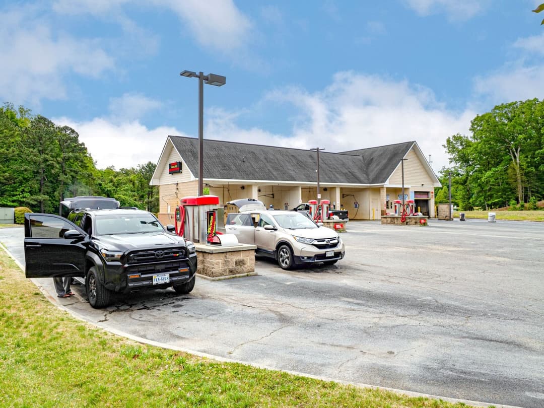 Image of Central Garage Car Wash Property