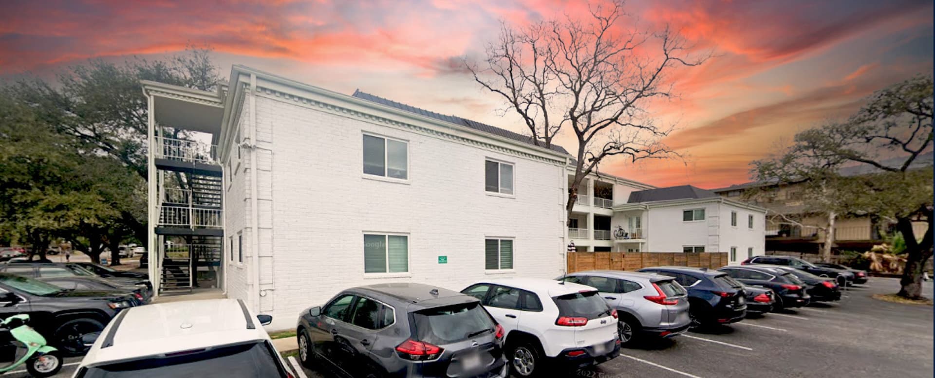Matthews™ Completes Sale of Downtown Austin Apartments featured image 
