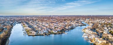 Retail Market Report | Long Island, NY image