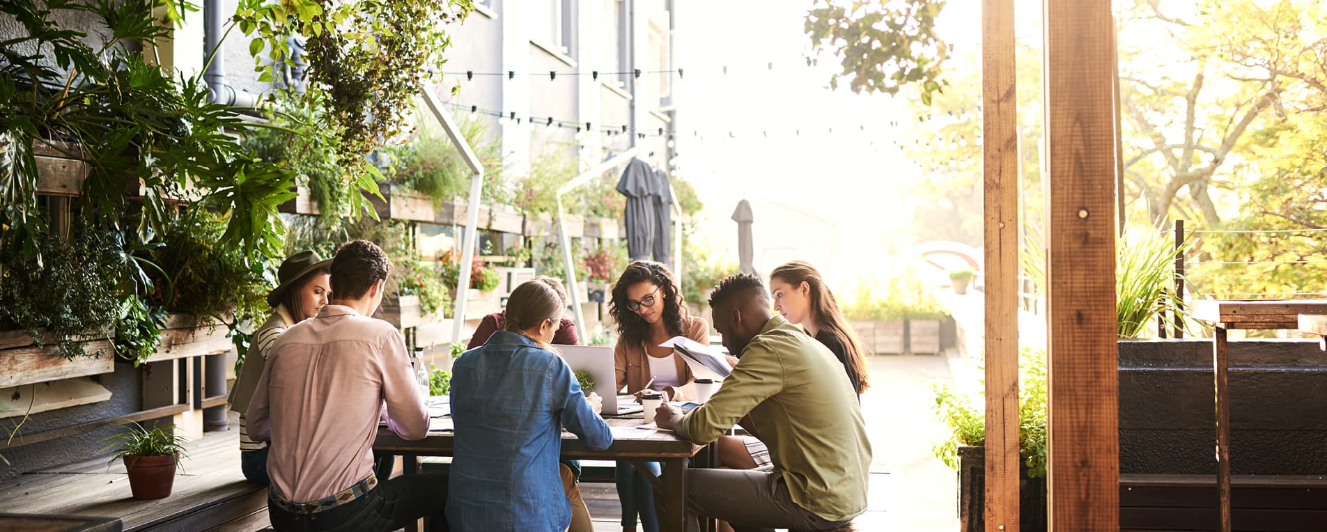 Exploring QSR, Casual Dining, and Fast Casual Restaurants featured image 