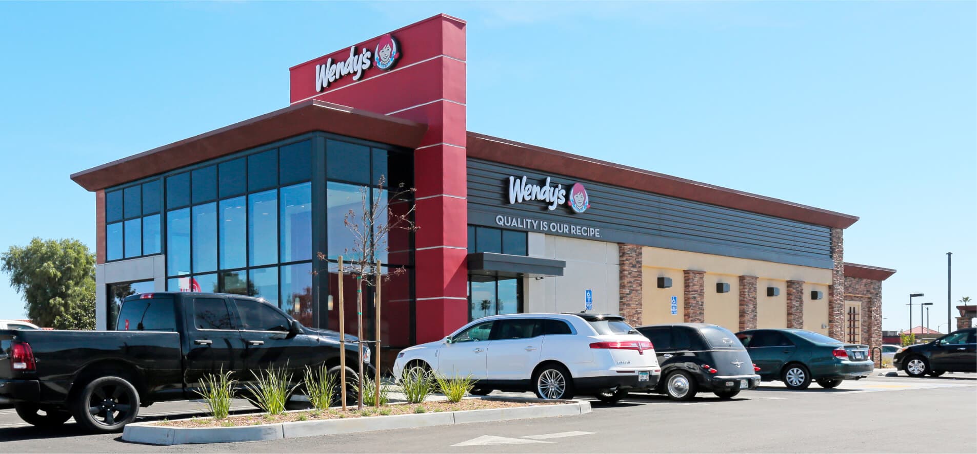 Matthews™ Arranges Sale of Wendy’s in Long Beach, CA for $5.56M featured image 