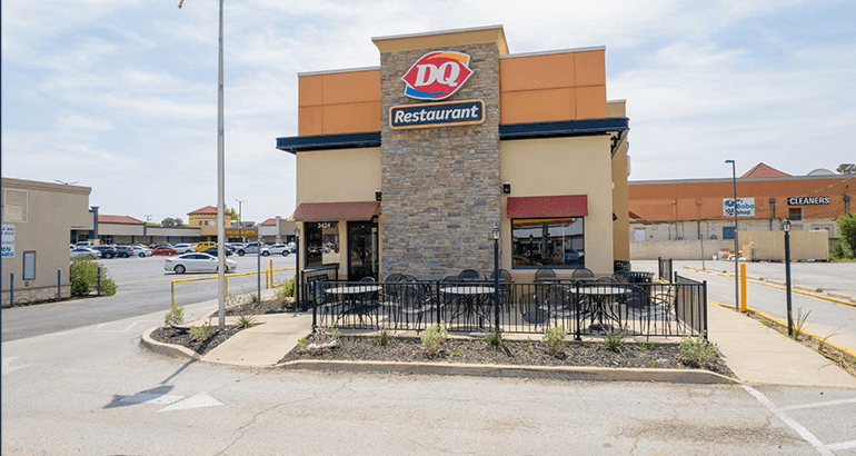 Image of FORMER DAIRY QUEEN Property
