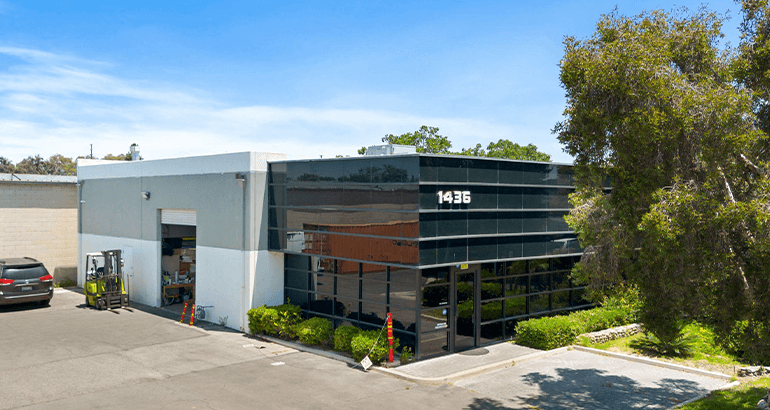 Image of 1436 N HUNDLEY ST Property