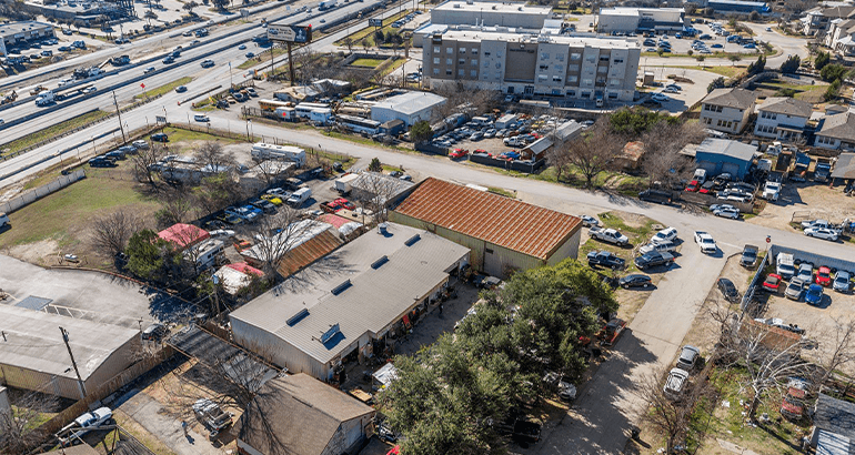 Image of 4,950 SF OFFICE WAREHOUSE ON 0.29 AC Property