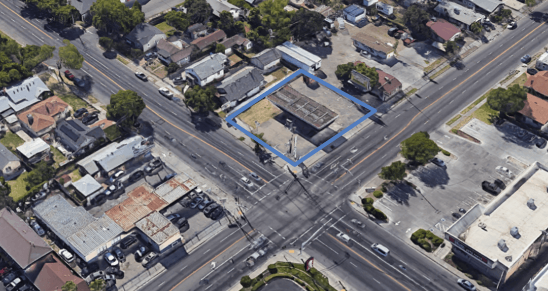 Image of 1250 N Wilson Way Property