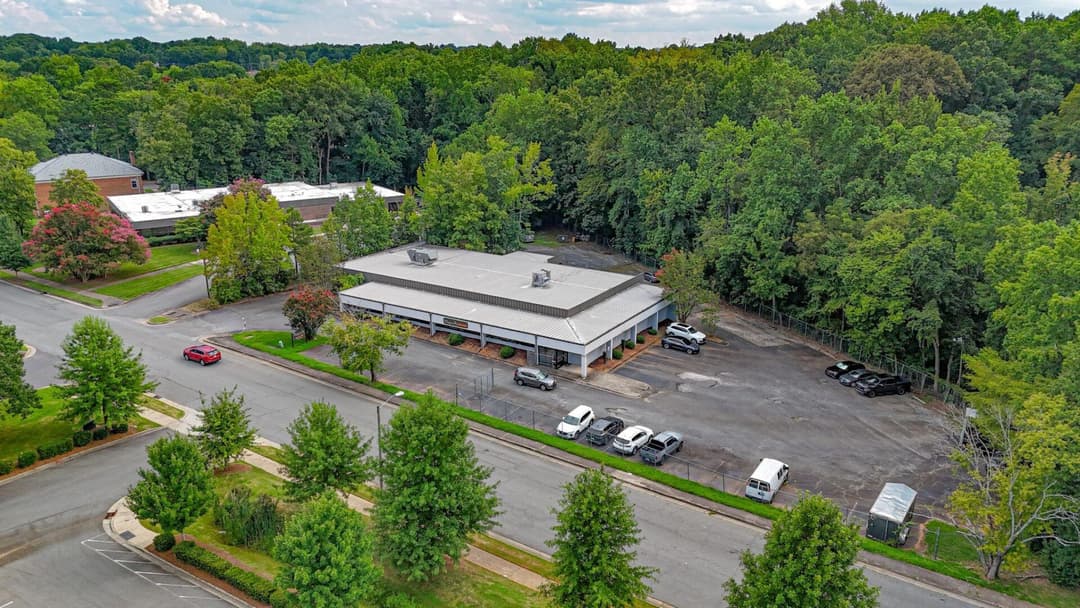 Image of Read’s Uniforms Sale Leaseback Property