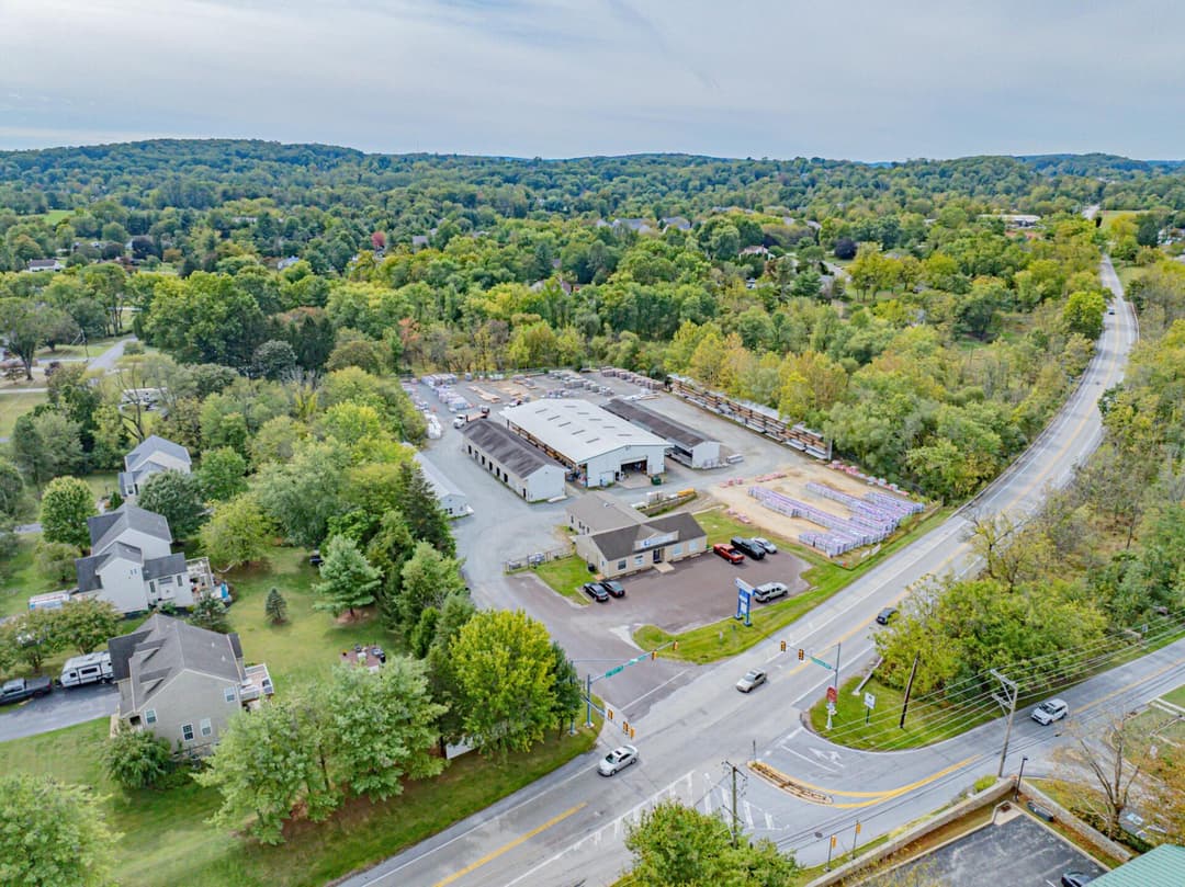 Image of US LBM Property