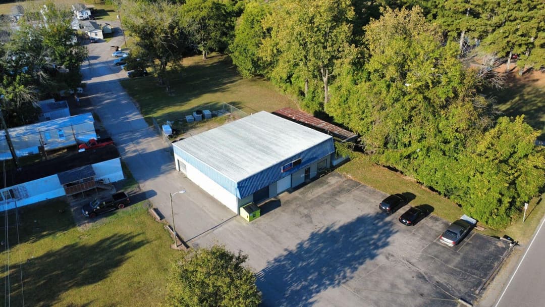 Image of 1143 Hunters Ln Property