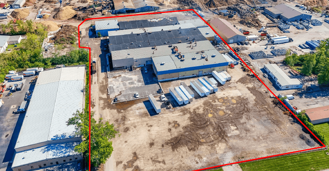 Image of 2100 Advance Ave Property