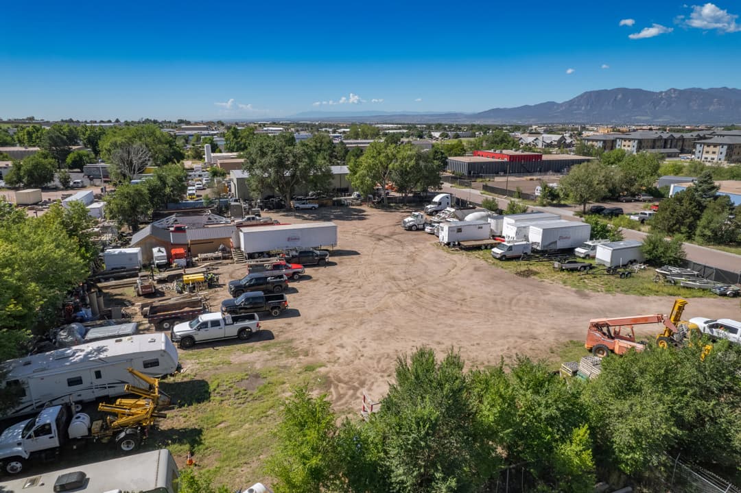 Image of 1255 Valley St Property