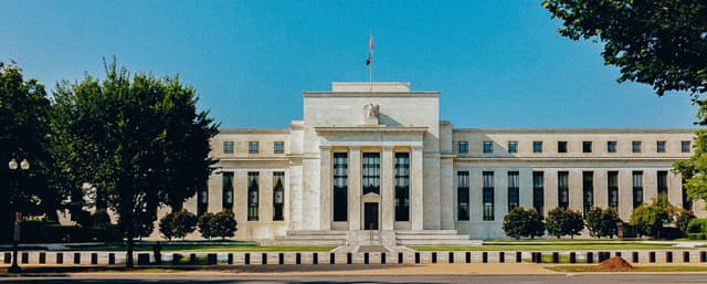 Image of Rate Expectations Continue to Shape the Retail Market Success Story