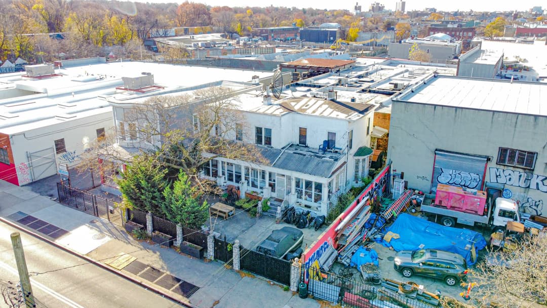 Image of 1112 Wyckoff Avenue Property