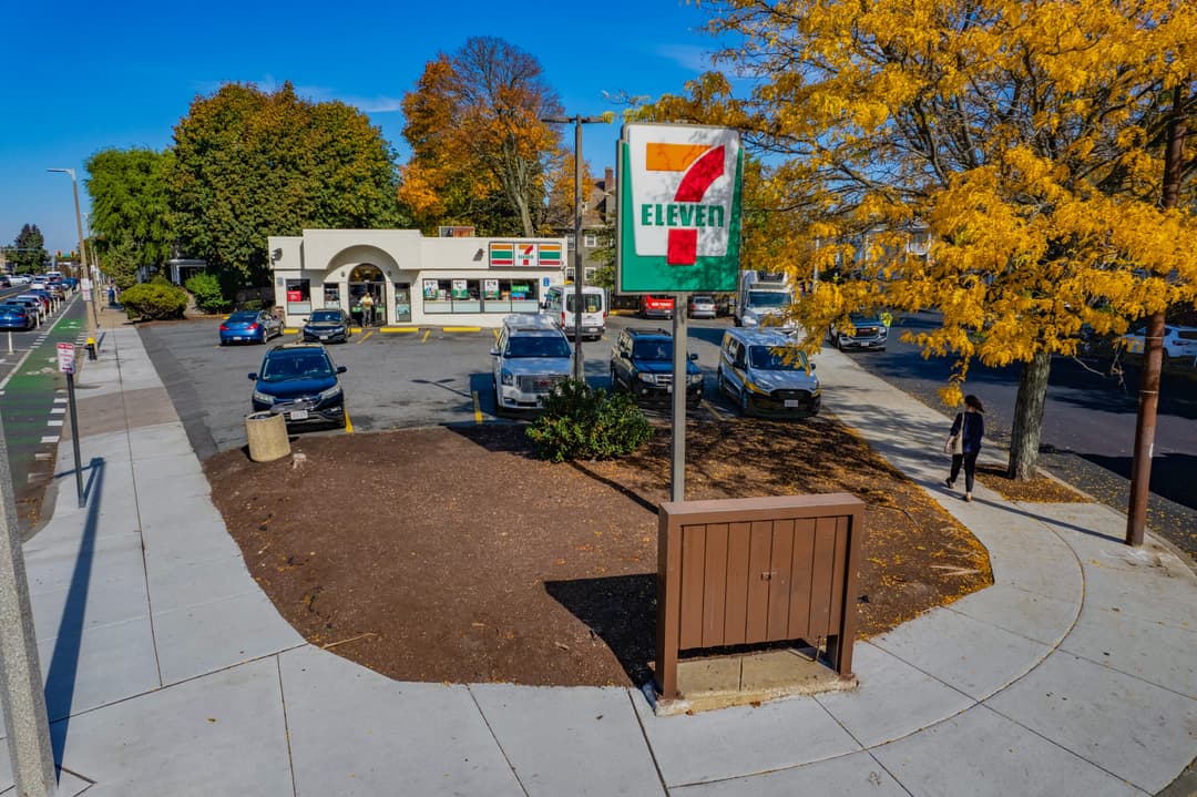 Image of 7-Eleven Property
