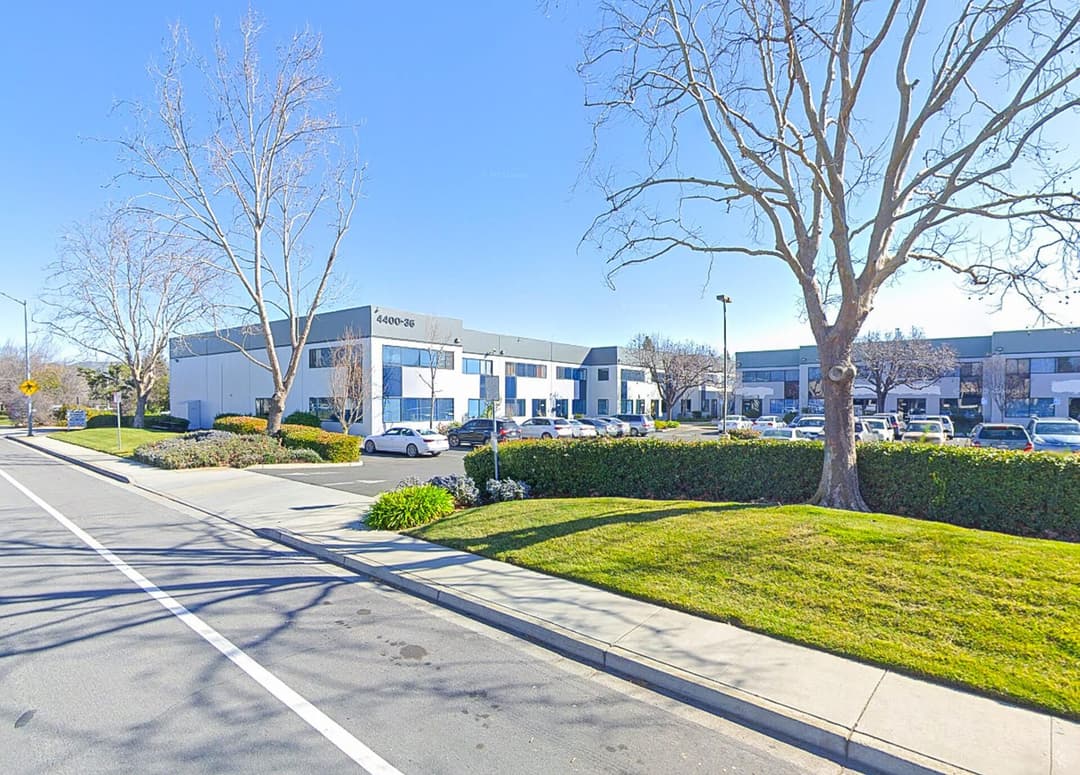 Image of Office / Warehouse Condo Property