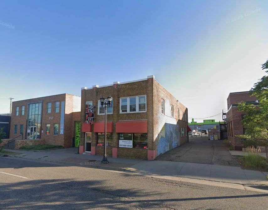 Image of Mixed-Use Retail & Offices Property
