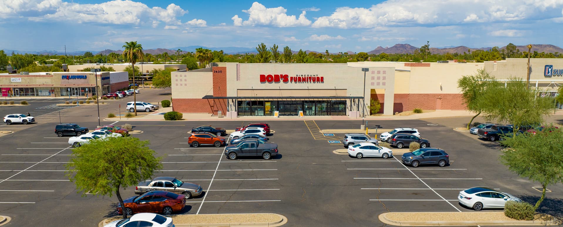 Matthews™ Completes $6.6 Million Sale of Bob’s Discount Furniture in Arizona featured image 