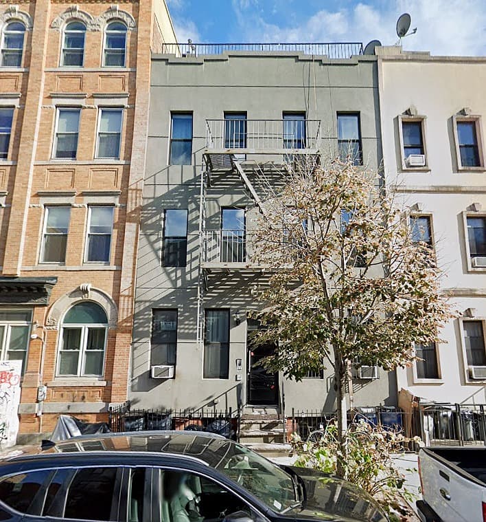 Image of 792 Hart Street Property