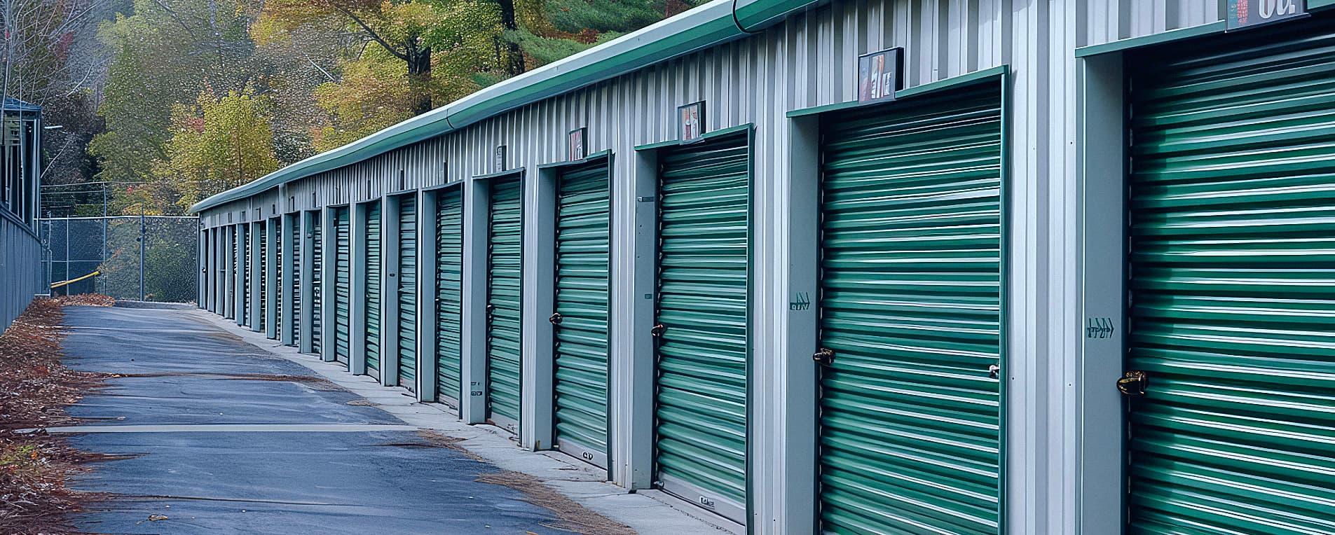Blog image for self-storage market report showing storage lockers