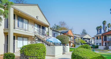 Matthews™ Facilitates Record-Breaking $30M Sale of a 168,444 SF Workforce Multifamily Community in San Diego, CA image