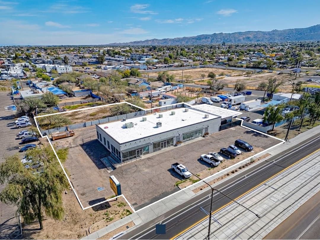 Image of 5001 S Central Ave Property