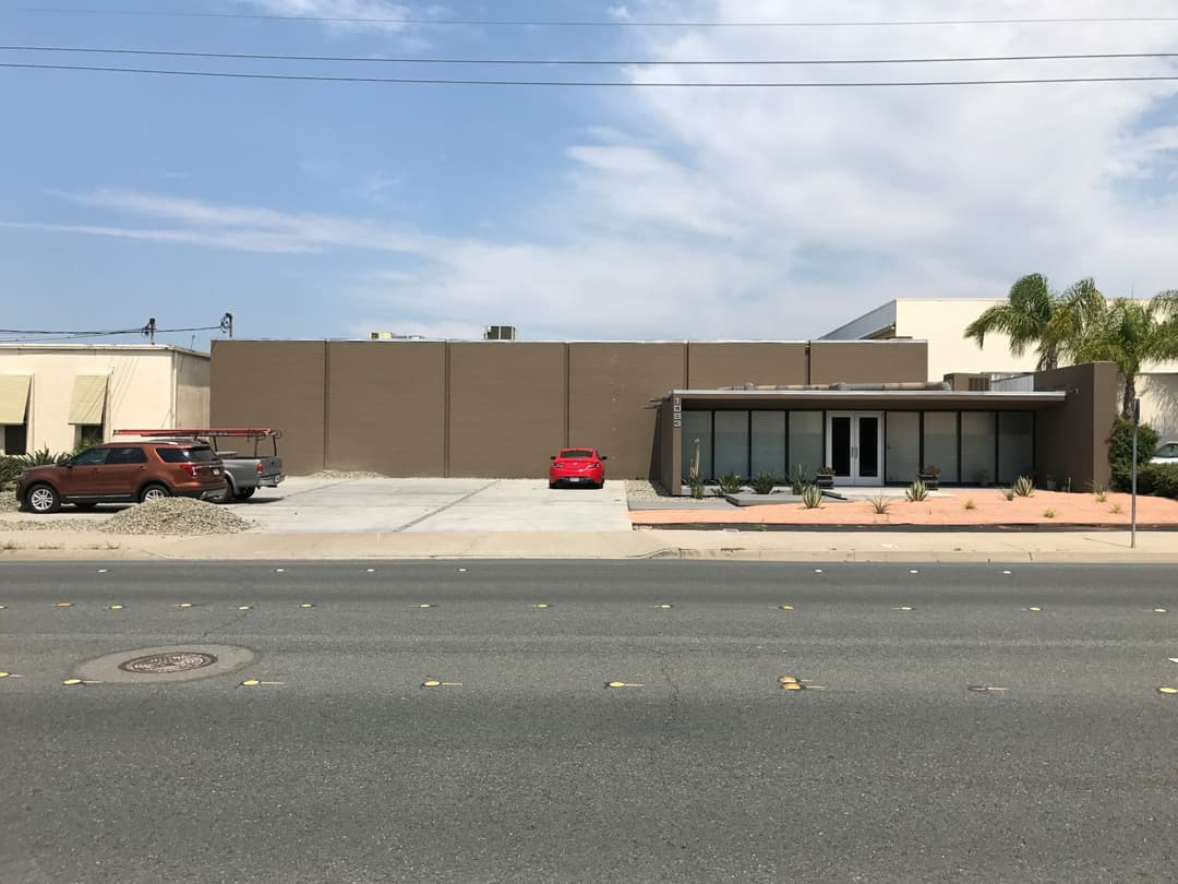 Image of 1083 N Cuyamaca St For Lease Property