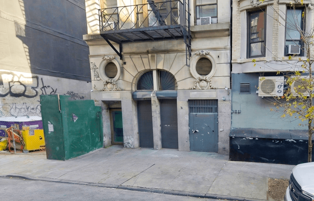Image of 158 Rivington Street Property