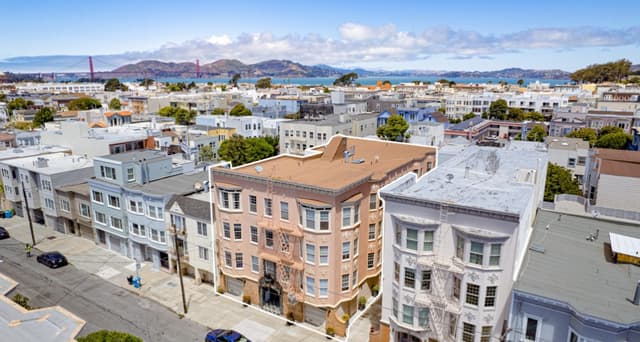 Lucia Apartments at 1750 Greenwich Street in San Francisco's Cow Hollow neighborhood