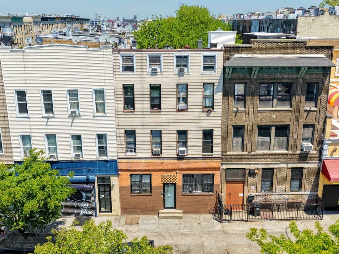 Image of 223 Knickerbocker Avenue Property