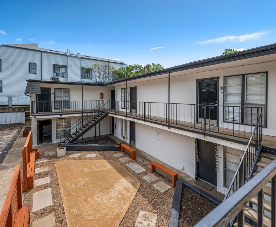 Image of 305 Flats Property