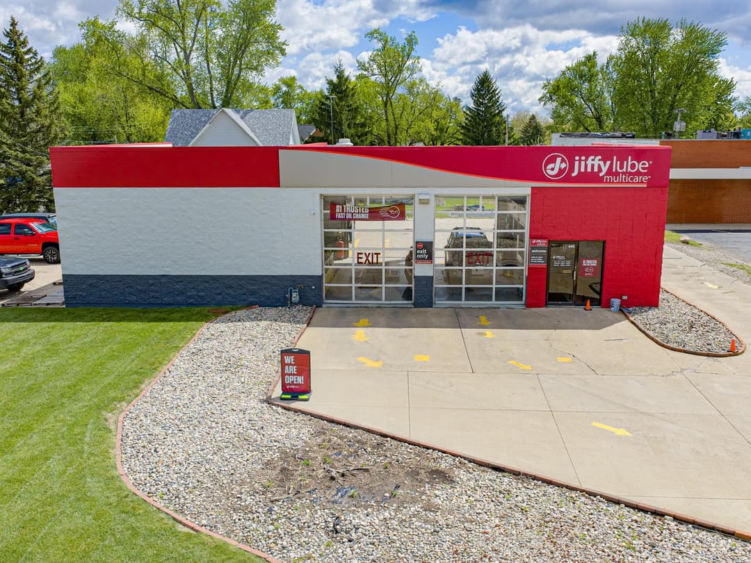 Image of Jiffy Lube Property