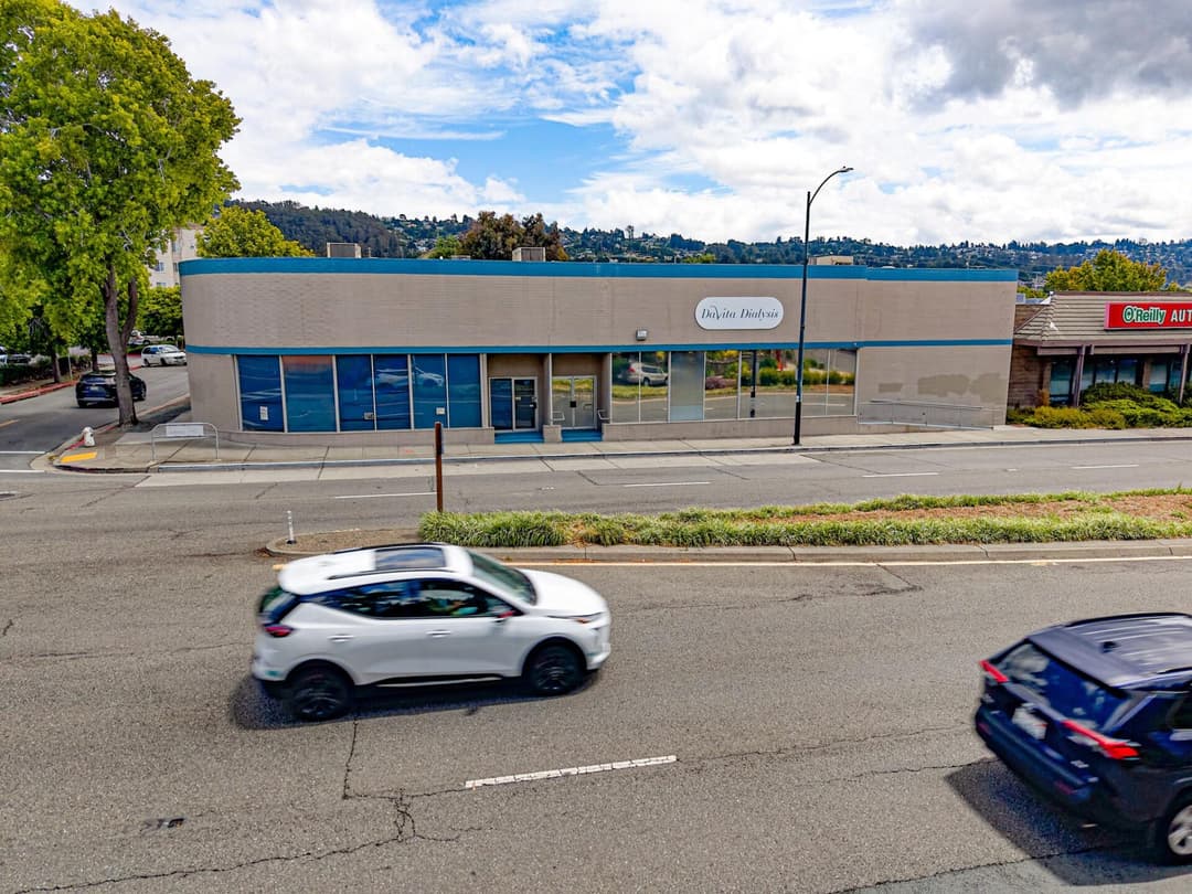 Image of DaVita – 10690 San Pablo Ave Property