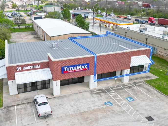 Image of 1112 W Main St Property