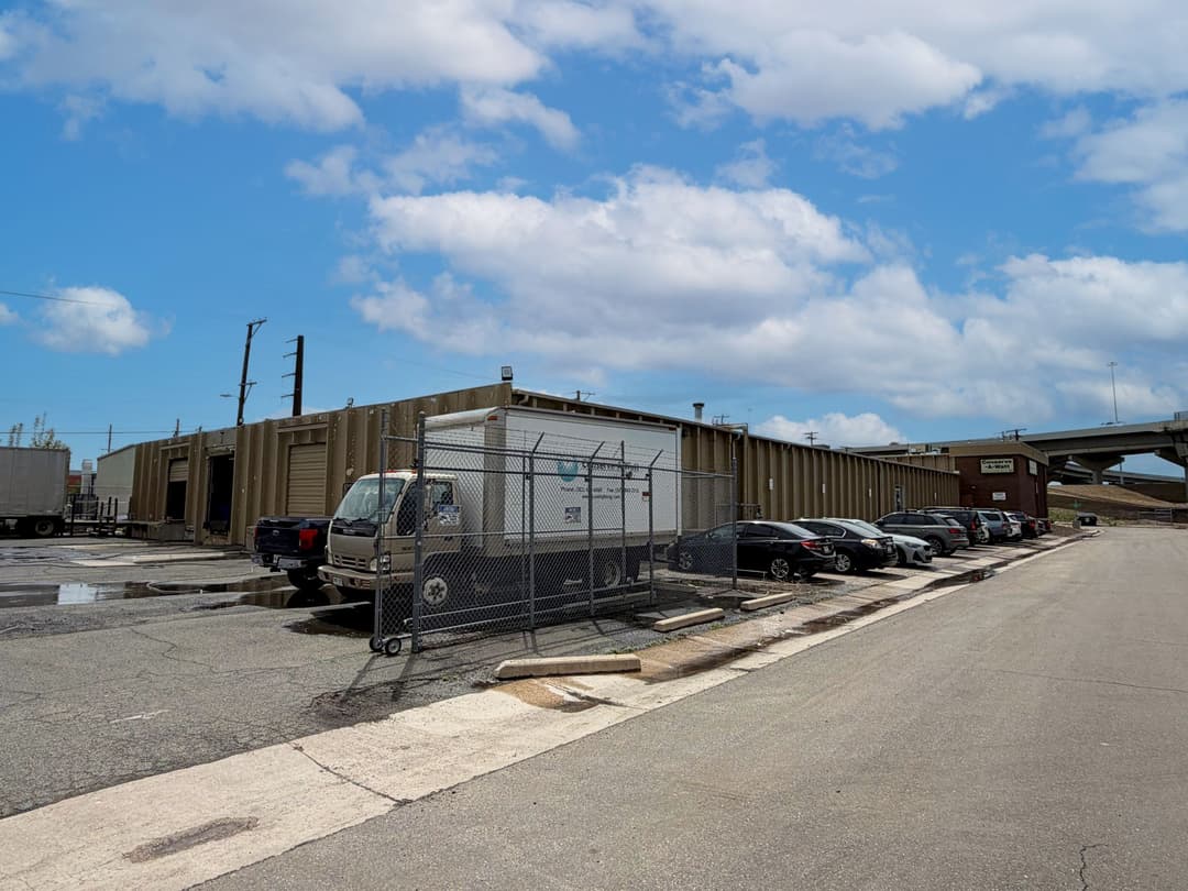 Image of 2177 W 7th Ave Property