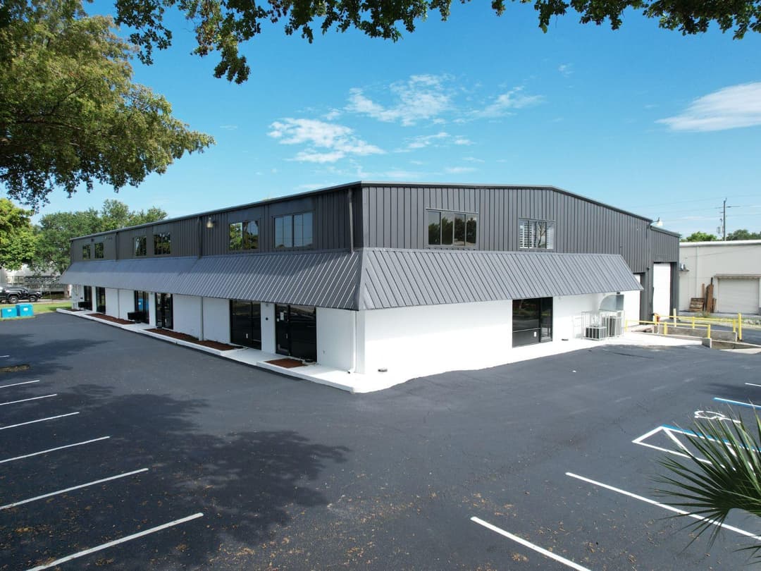Image of 2221 Corporation Blvd Property