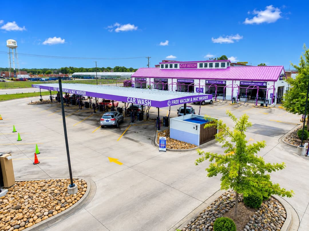 Image of Hurricane Express Wash Property
