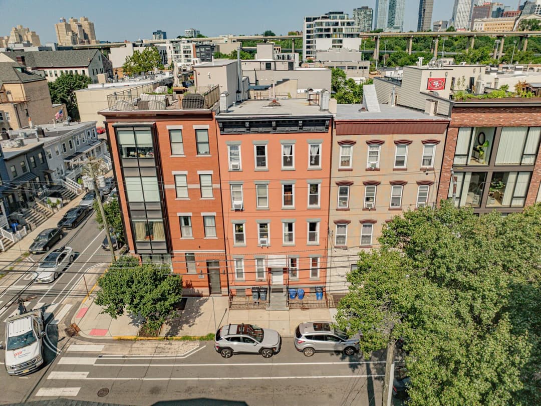 Image of 473 Monmouth Street Property