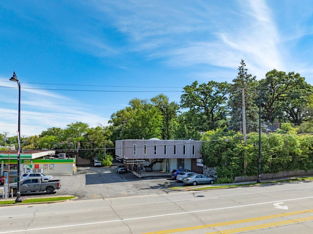 Image of 7227 W 127th St Property