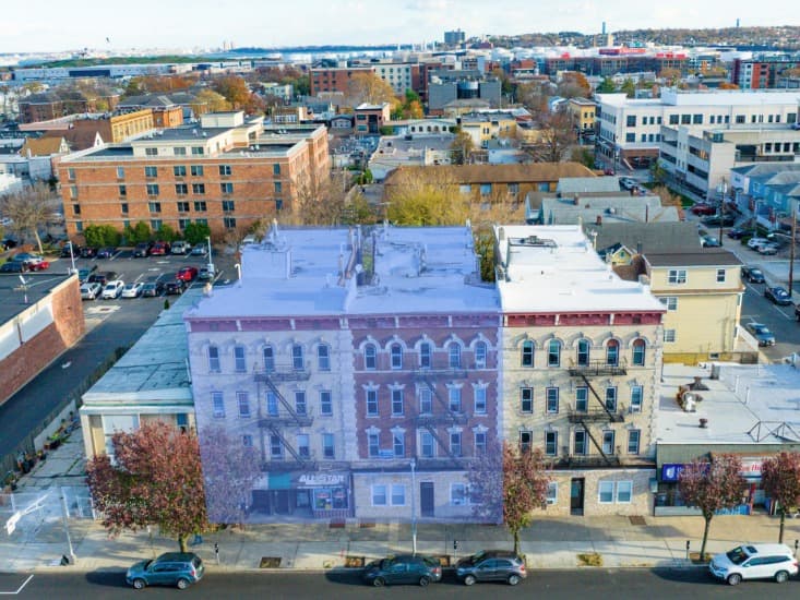 Image of 552-554 Avenue C Property
