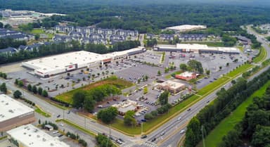 Matthews™ Capitalizes on Value-Add Strategy with Disposition of Trophy Grocery-Anchored Shopping Center image