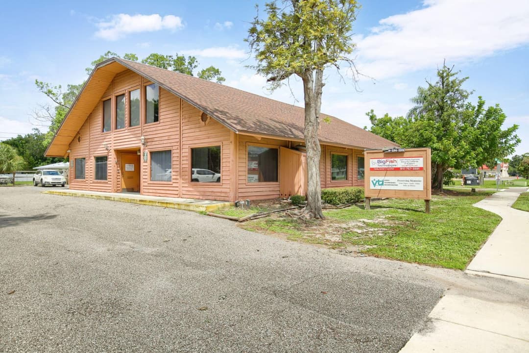 Image of 3306 26th Street West Property
