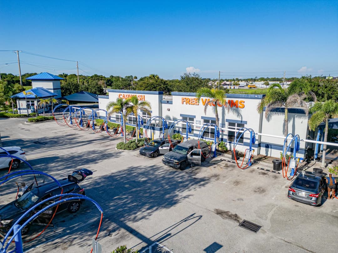 Image of Shiny Shell Car Wash Property