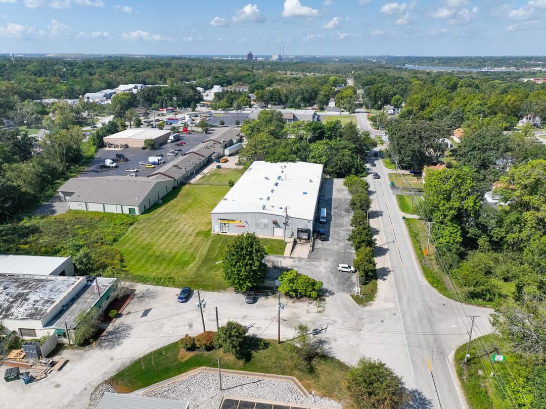 Image of 490 Mills Rd Property