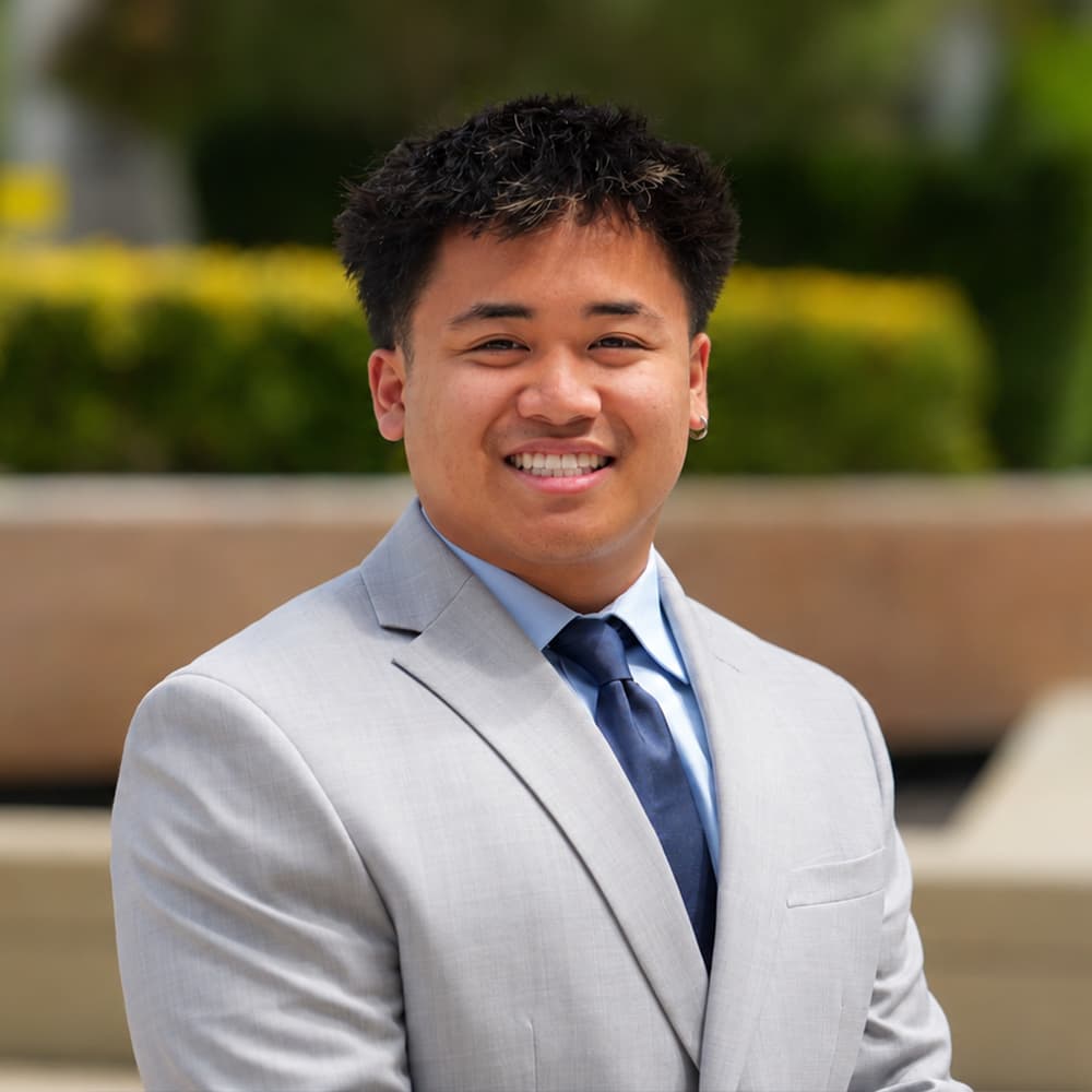 Image of Jonathan Ablan