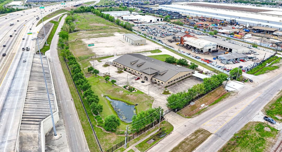 Image of 2990 Holmes Rd – Sale/Lease Property