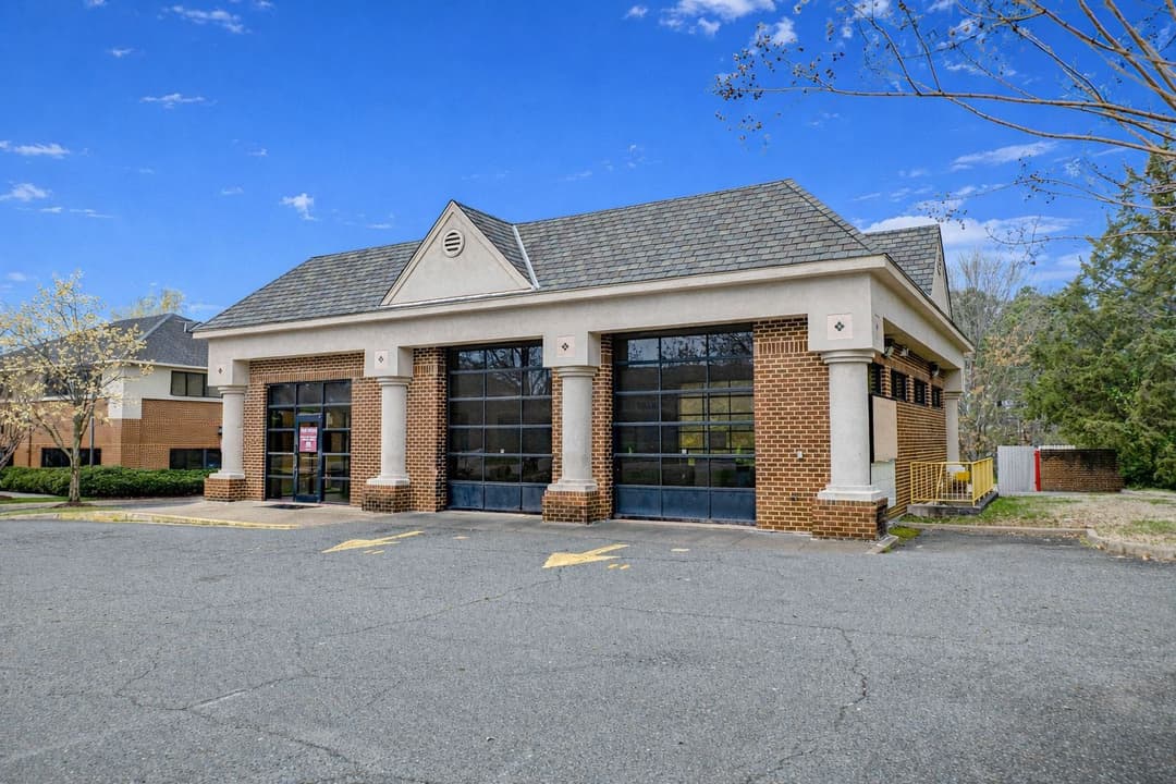 Image of Former Jiffy Lube Property