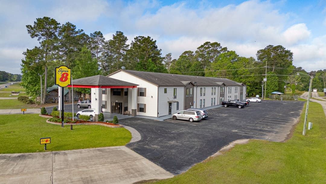 Image of Super 8 By Wyndham Property