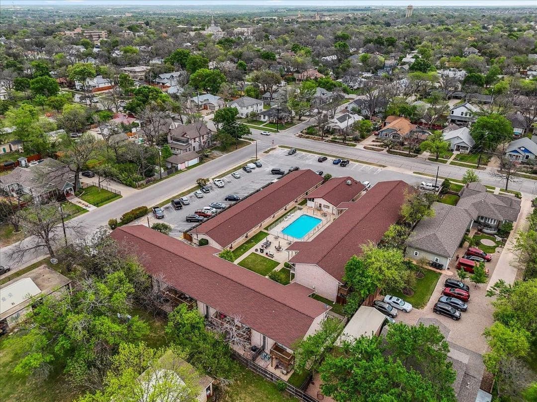 Image of The Georgian Property