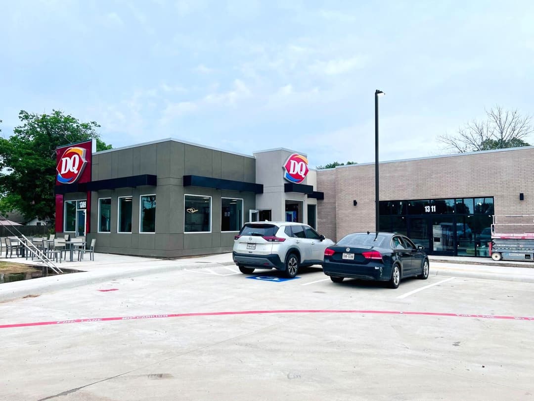 Image of Dairy Queen Retail Center for Lease Property