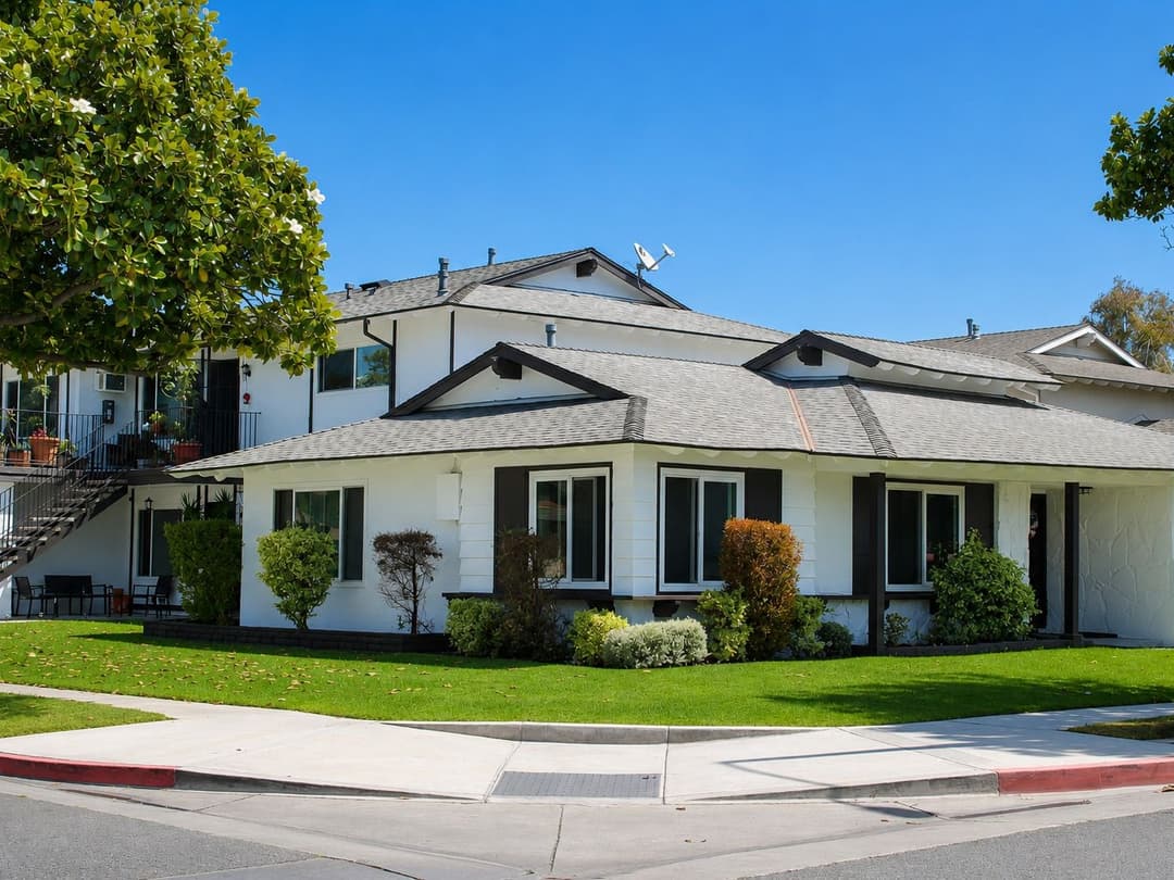 Image of 2321 E Omega Ave Property