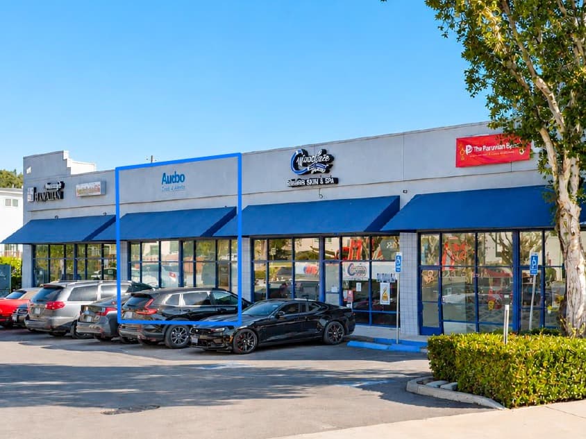 Image of 7510-7524 Mesa College Dr For Lease Property